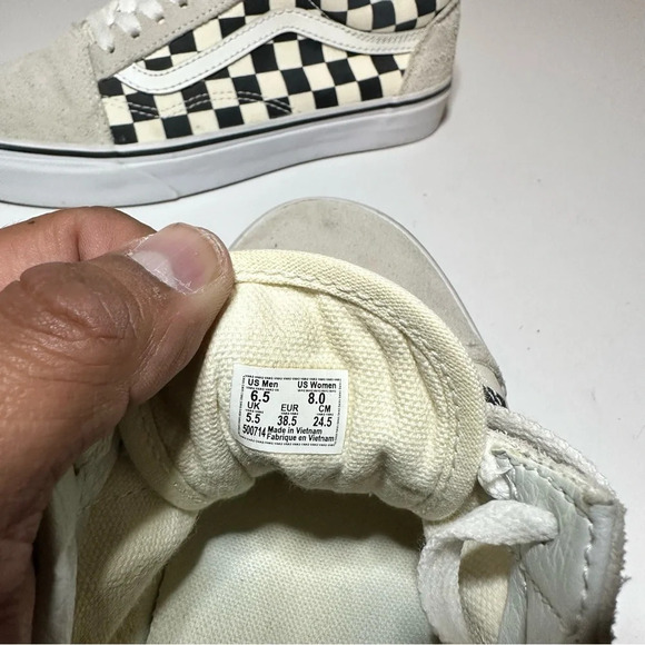 VANS Old Skool Checkerboard White Black Shoes Womens size 8 Suede (199 Box 24) - Picture 9 of 9